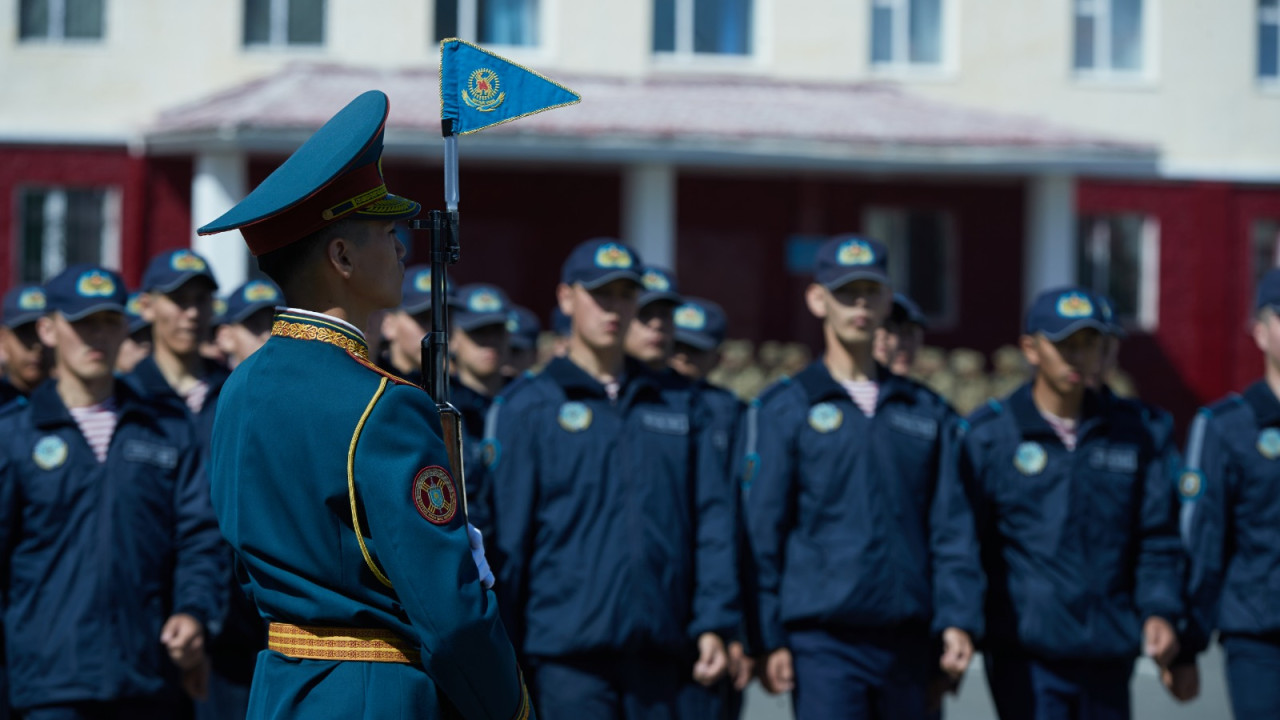 Ұлттық ұлан әскери қызметшілері мыңға жуық білім гранттарына ие болды