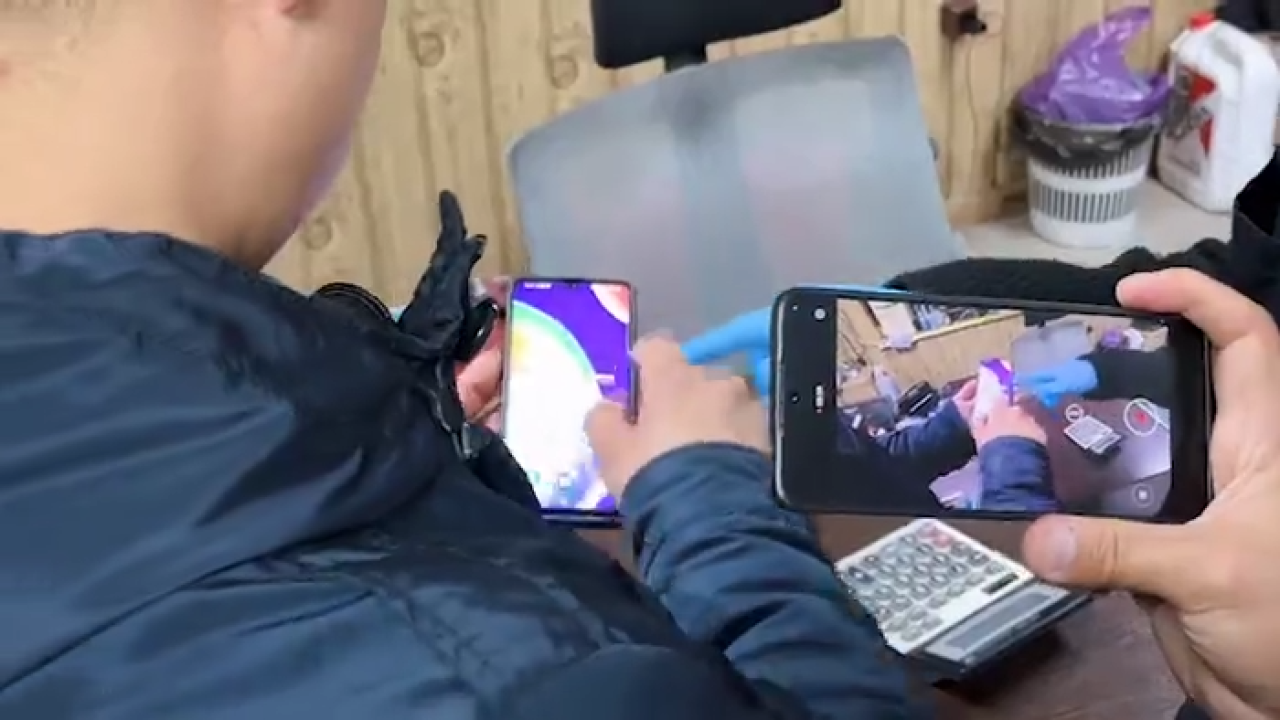 В миллионные долги загонял казахстанец людей через Instagram