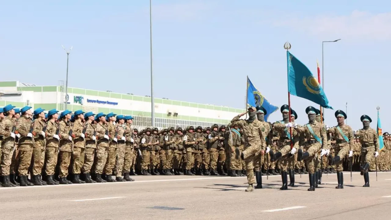 Как прошел военный парад в честь 80-летия Великой Победы в Астане (видео)