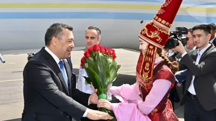 Садыр Жапаров прилетел в Астану