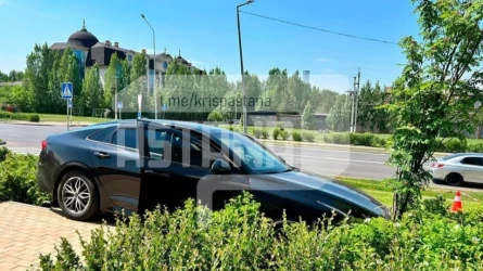Астанада көлік тізгінінде келе жатқан жүргізуші жол үстінде көз жұмды