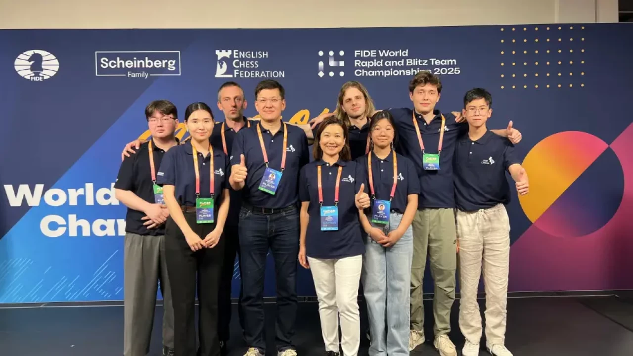 Казахстанские шахматисты вошли в число лучших на чемпионате мира в Лондоне