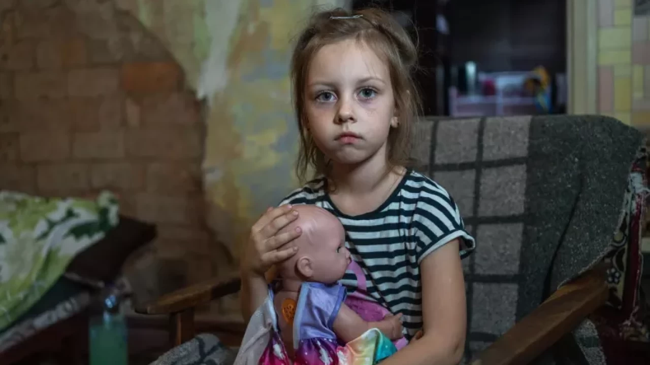 Киев Мәскеуге депортацияланған балалардың тізімін тапсырды