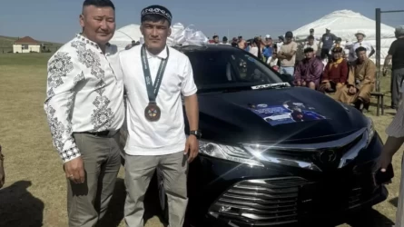 Дзюдодан әлем чемпионатының жүлдегеріне Моңғолия қазақтары автокөлік сыйлады