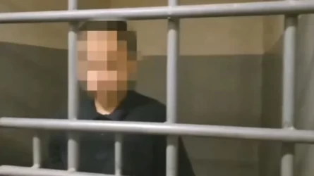 Қарағанды облысында ер адам екі дәрігерді соққыға жықты