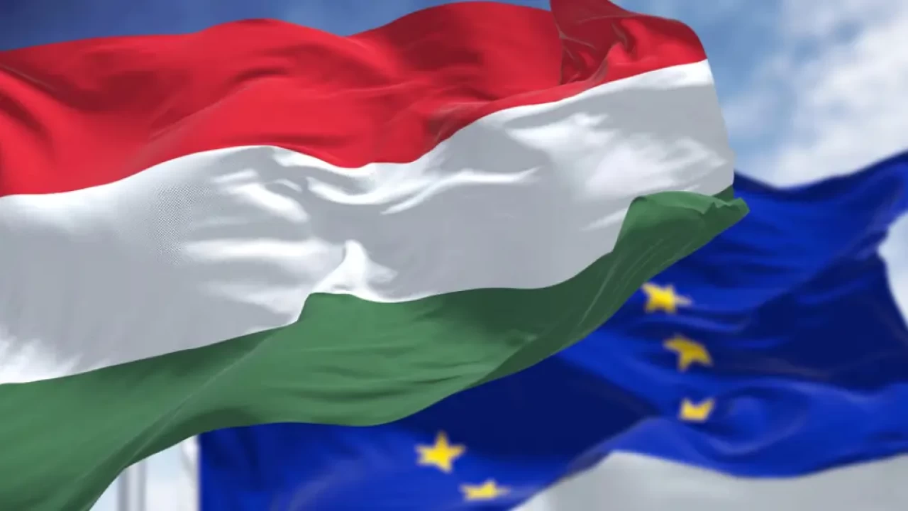 Венгрия заблокировала начало переговоров о вступлении Украины в ЕС