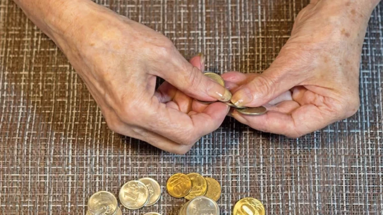 В Сарани мошенники едва не оставили 78-летнюю пенсионерку без квартиры: спас риелтор