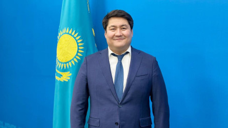 «Кеуде қуысы зақымданып, қабырғалары сынған»: Алматы облысы әкімінің орынбасары ауыр жол апатына түсті
