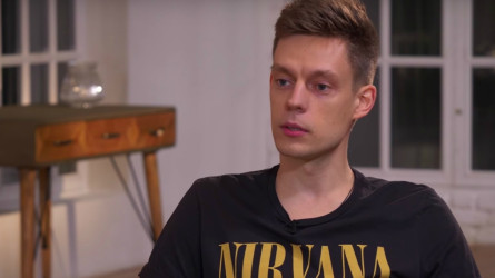 Белгілі ресейлік журналист Юрий Дудь сырттай қамауға алынды
