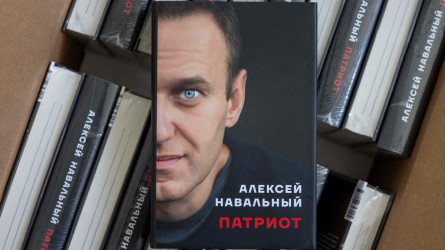 Ресей Әділет министрлігі Алексей Навальныйдың «Патриот» кітабын экстремистік материал деп таныды