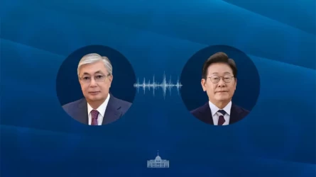 Президент Южной Кореи пригласил Токаева в Сеул