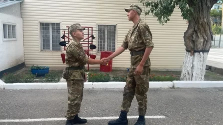 Самый высокий солдат Казахстана проходит службу в войсках ПВО