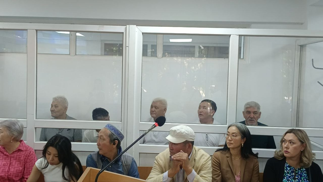 Алматыда АЭС-ке қарсы белсенділерге үкім шықты