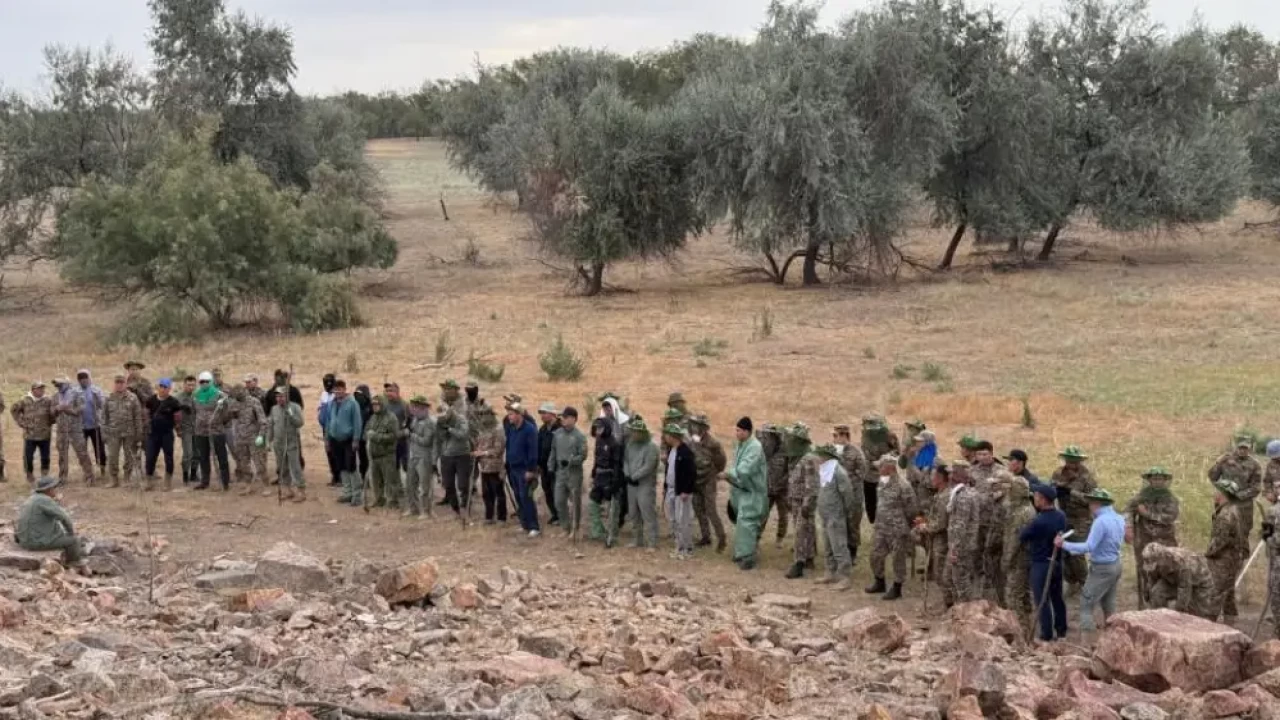 МЧС: Обследована половина Сорбулака, экипаж вертолёта пока не найден