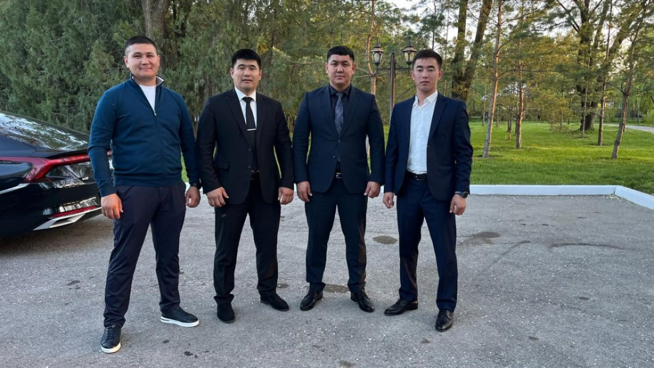 «Қолдарында қару болмады» – Берденовтің жүргізушісі