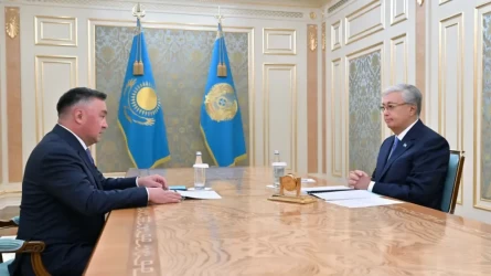 Токаев провёл встречу с председателем Верховного суда