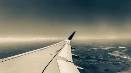 В Турции самолёт Flynas совершил аварийную посадку из-за проблем с двигателем