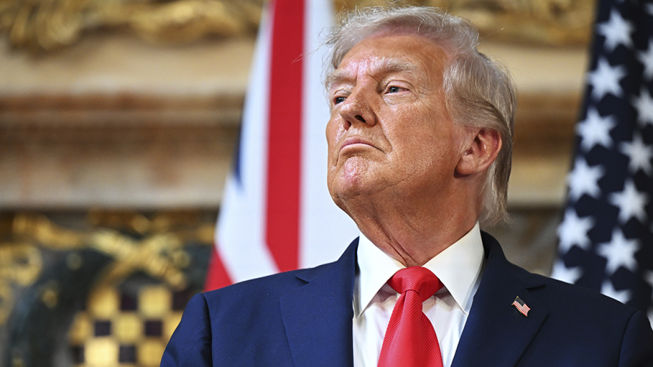 Трамп Путиннен көңілі қалғанын айтты