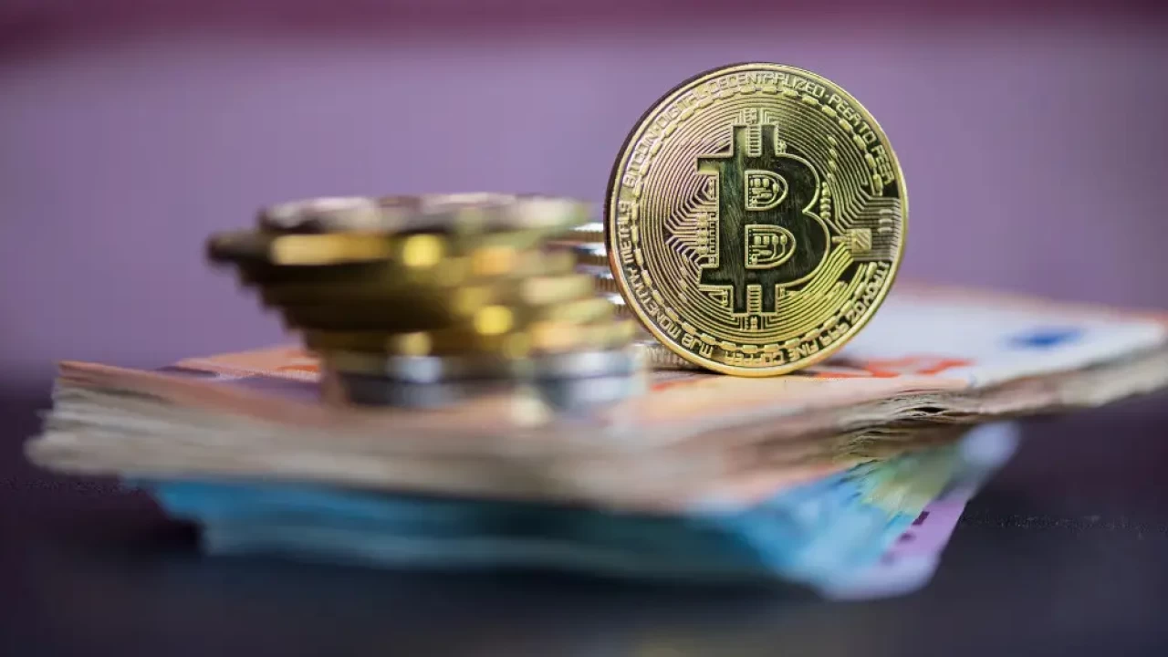 В Казахстане готовят легализацию криптовалют