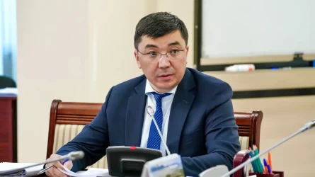 Акмади Сарбасов подозревается в получении взятки на сумму более 40 миллионов тенге