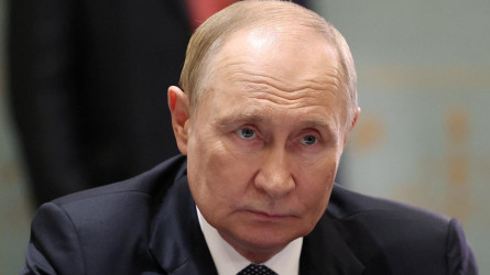 Путин Зеленскиймен тек Мәскеуде кездесуге дайын екенін айтты
