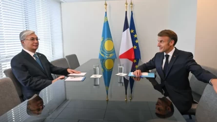 Токаев и Макрон провели переговоры в Нью-Йорке