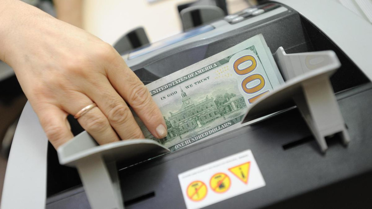 Доллар, еуро, рубль: бүгінгі валюта бағамы қандай?