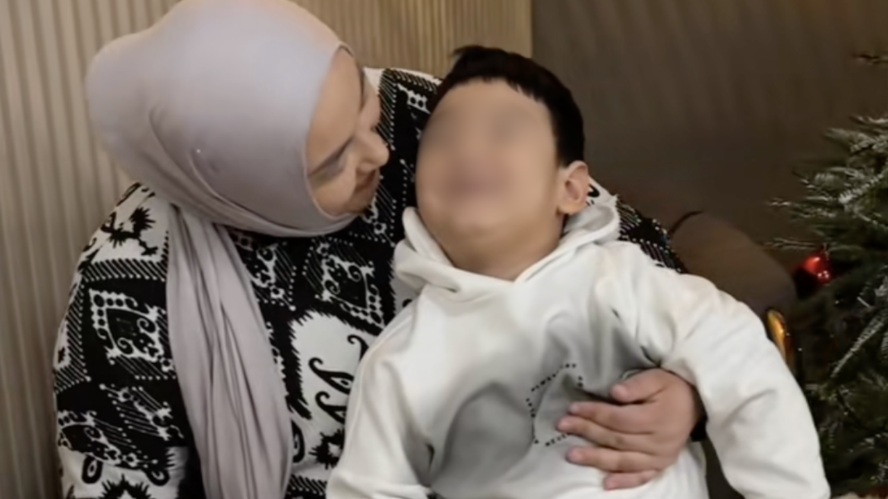 Ұлын емдеуге жиналған миллиардқа байыған Тотақановтар отбасы сотталды