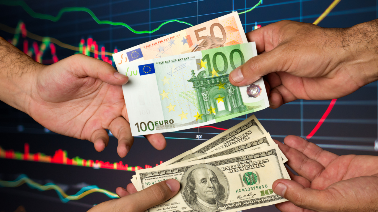 Доллар мен еуро қайта қымбаттап жатыр