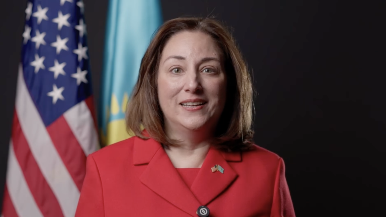 «Для меня большая честь»: новый посол США поприветствовала казахстанцев на казахском