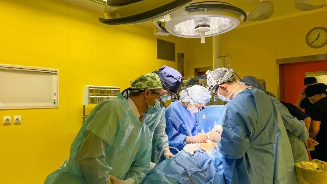 Алматы облысында 47 жастағы адамның органы кішкентай балаға салынды