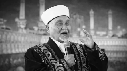 Скончался первый Верховный муфтий Казахстана Ратбек хаджи Нысанбайулы