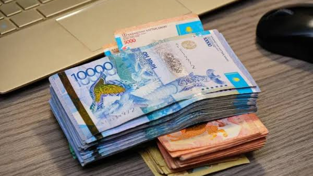 В Казахстане предложили установить единую ставку налога по упрощёнке