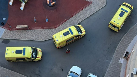 Атырауда адамдары бар лифт құлап кетті: бірнеше адам зардап шекті