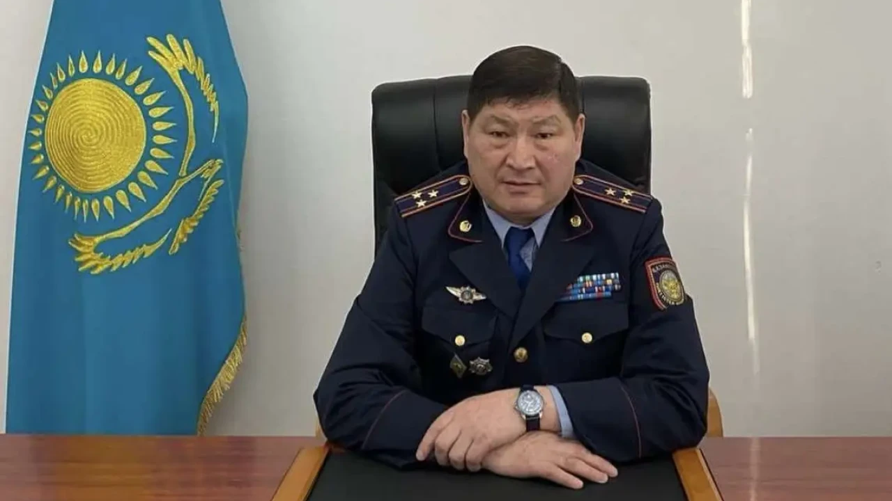 11 жылға сотталған экс-полиция басшысы қызметтік пәтер дауын сотта ұтты