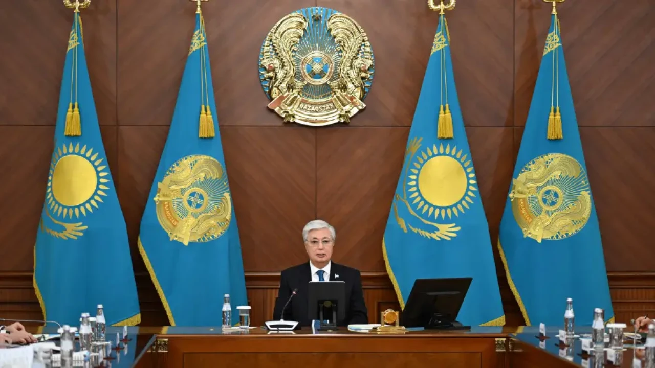 Токаев проведёт расширенное заседание правительства: ключевые темы и ожидания