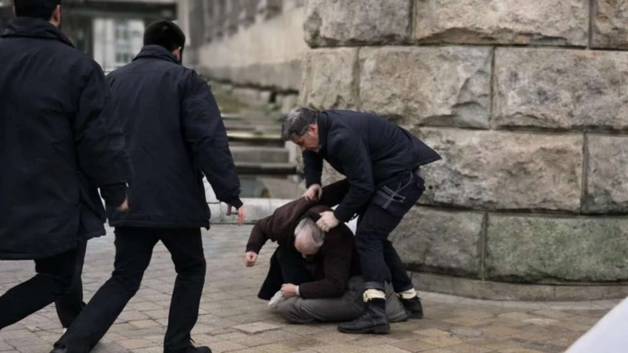 АҚШ-та Әзербайжан президенті Әлиевтің күзеті төбелесті (ВИДЕО)