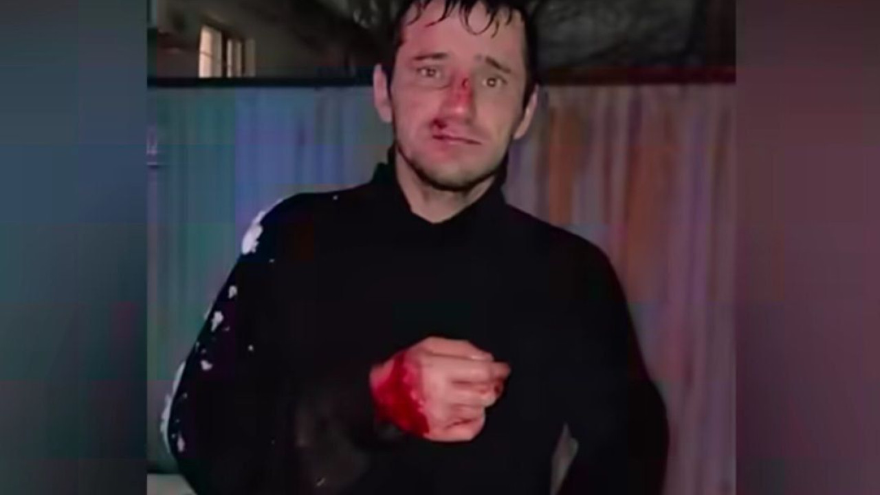 Атыраулық тұрғын 42 жастағы курьерді соққыға жықты (ВИДЕО)