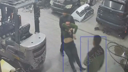 В Алматы жестоко избили автомаляра: он в реанимации