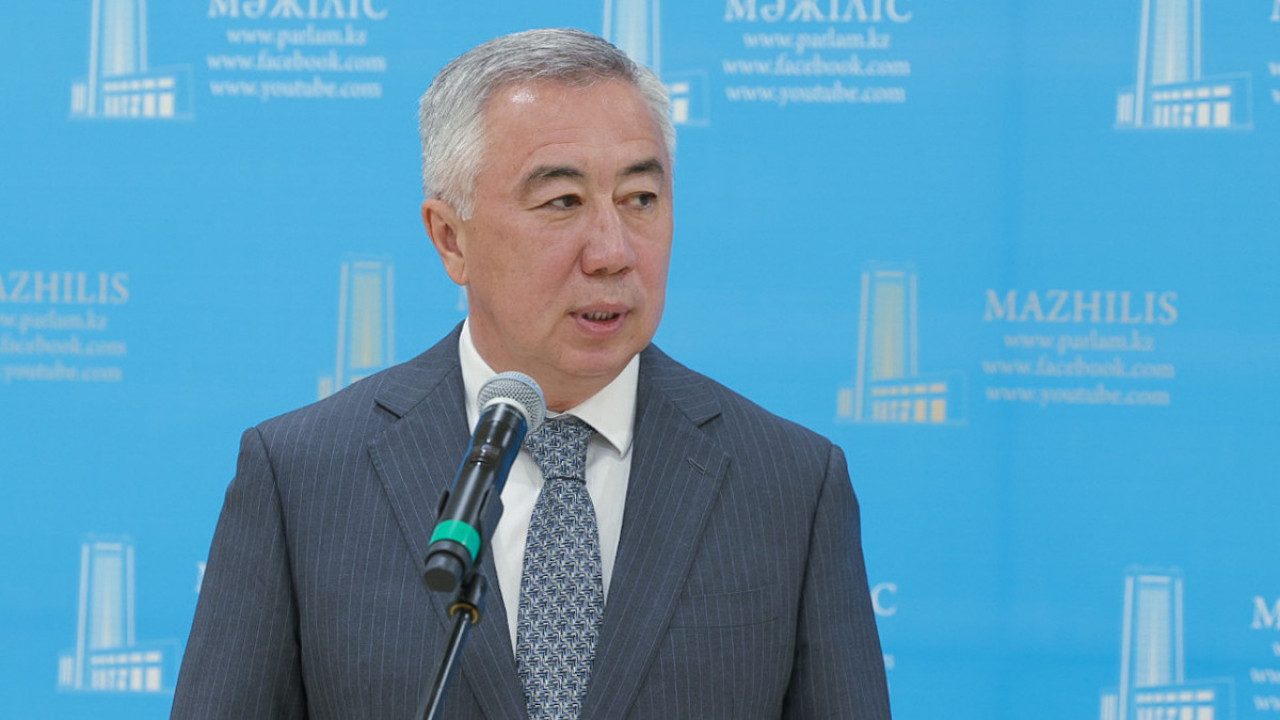 Жумангарин рассказал, как конфликт в Западной Азии повлияет на экономику Казахстана