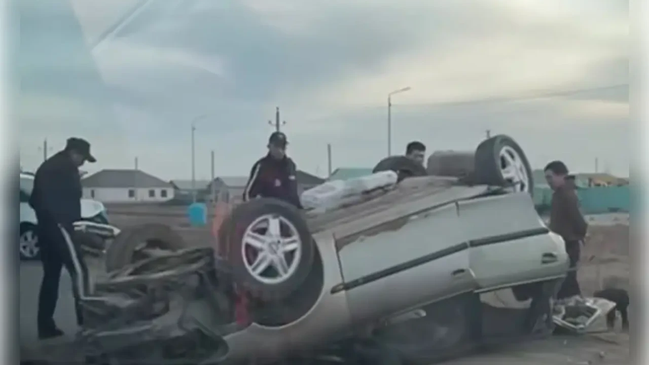 Атырауда жол апатынан екі нәресте қайтыс болды (ВИДЕО)