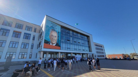 Атыраудағы «Binom» мектебінде оқушы қызды қайшымен жарақаттады