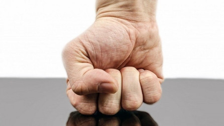 В Жетысу сыновья регулярно избивали 62-летнего отца