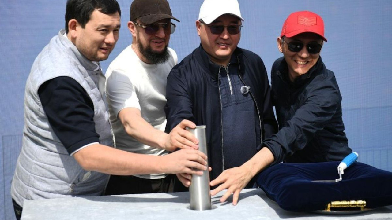 В городе Каскелен строится павильон международного уровня для съемок фильмов с участием Джеки Чана