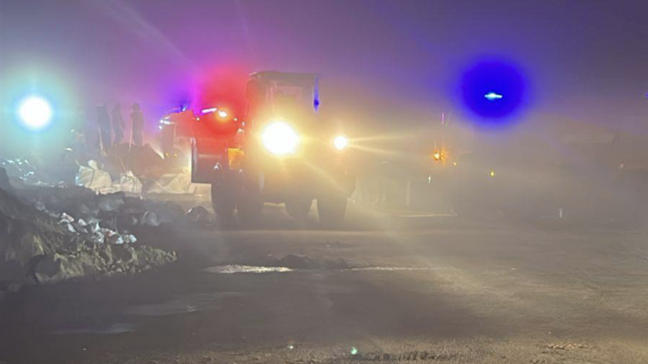 Ақмола облысында бөгет жарылып, тасқын су жолды кесіп өтті