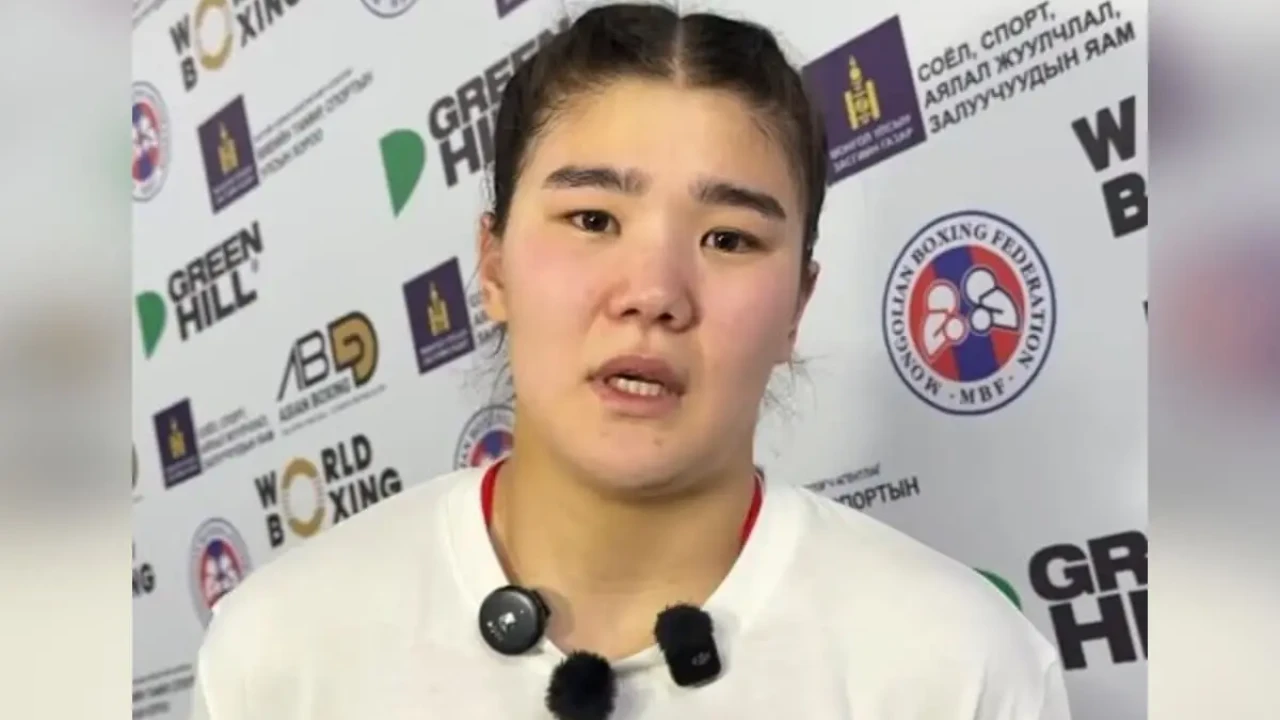 Алтынға бір қадам қалғанда: Қазақ боксшысы Бақыт Сейдіштің сөзі елді жылатты