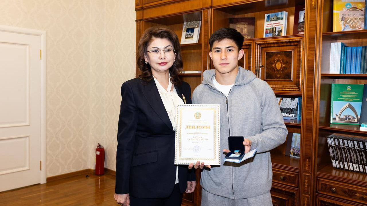 Дастан Сәтпаев «Дарын» жастар сыйлығын иеленді