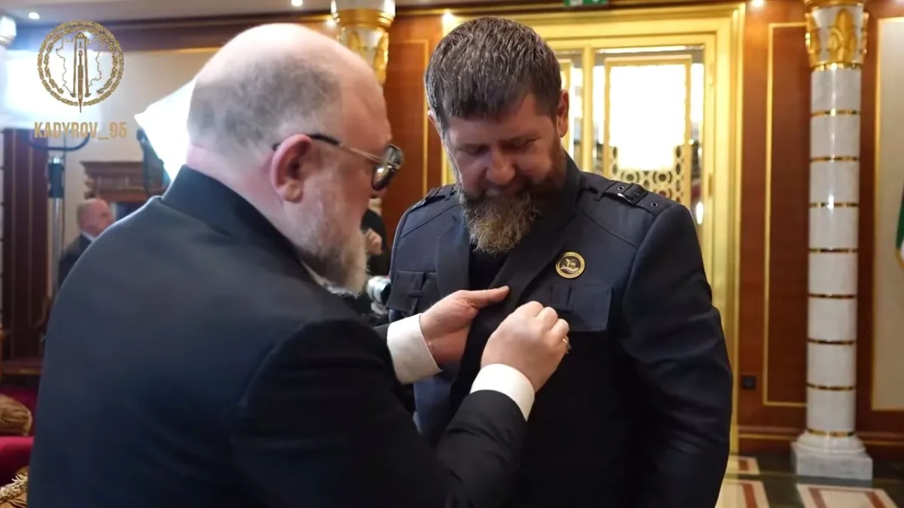 Рамзан Кадыров награждён за вклад в развитие науки