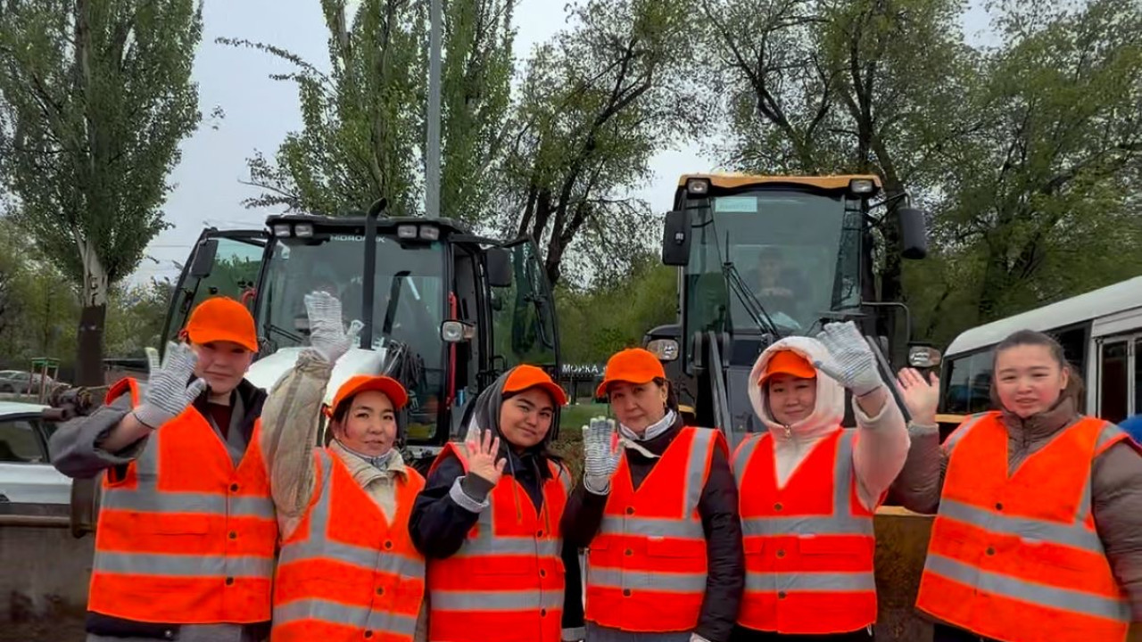 «Мөлдір бұлақ»: в Алматы очищены прибрежные зоны рек и общественные пространства