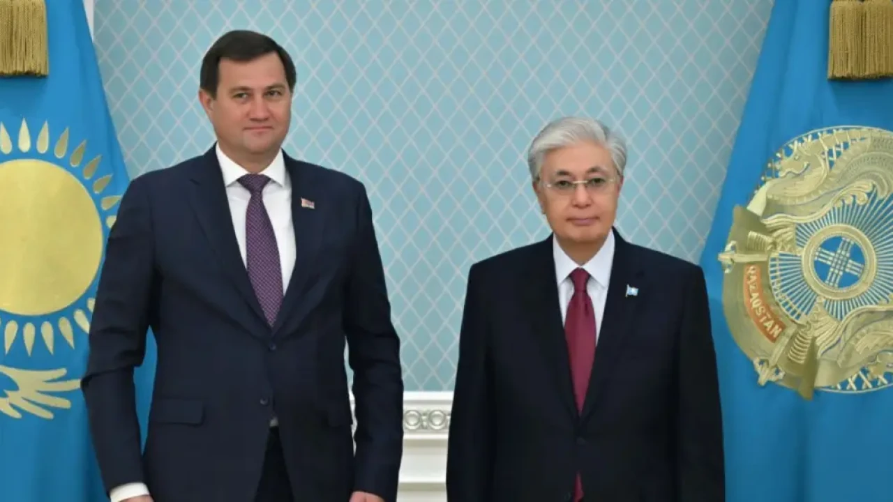 Глава МИД Беларуси передал Токаеву привет от Лукашенко